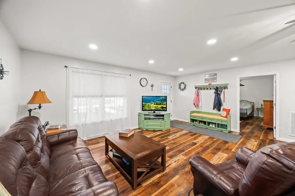 7285 Rock Island Road Baxter TN 38544
