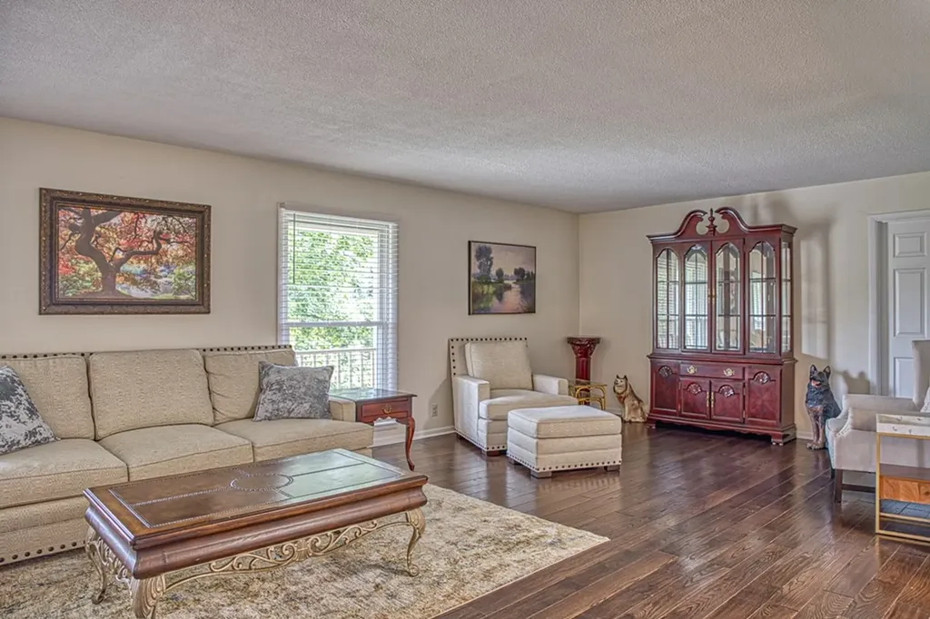 505 Crestview Avenue Gainesboro TN 38562