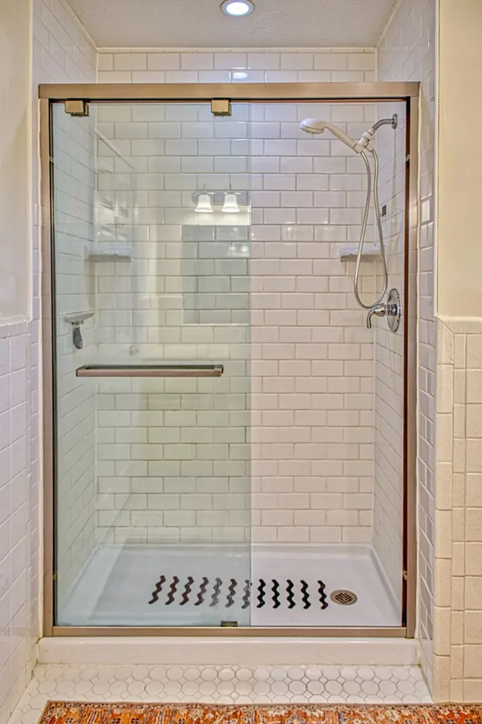 505 Crestview Avenue Gainesboro TN 38562