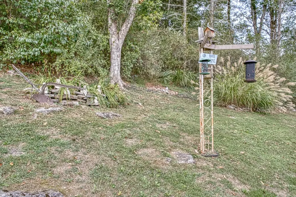 505 Crestview Avenue Gainesboro TN 38562