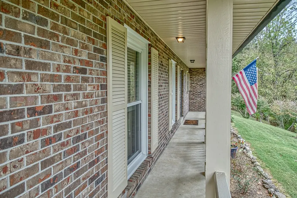 505 Crestview Avenue Gainesboro TN 38562