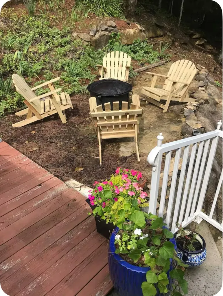 301 Jimmy Reneau Road Celina TN 38551