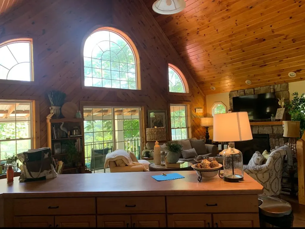 301 Jimmy Reneau Road Celina TN 38551