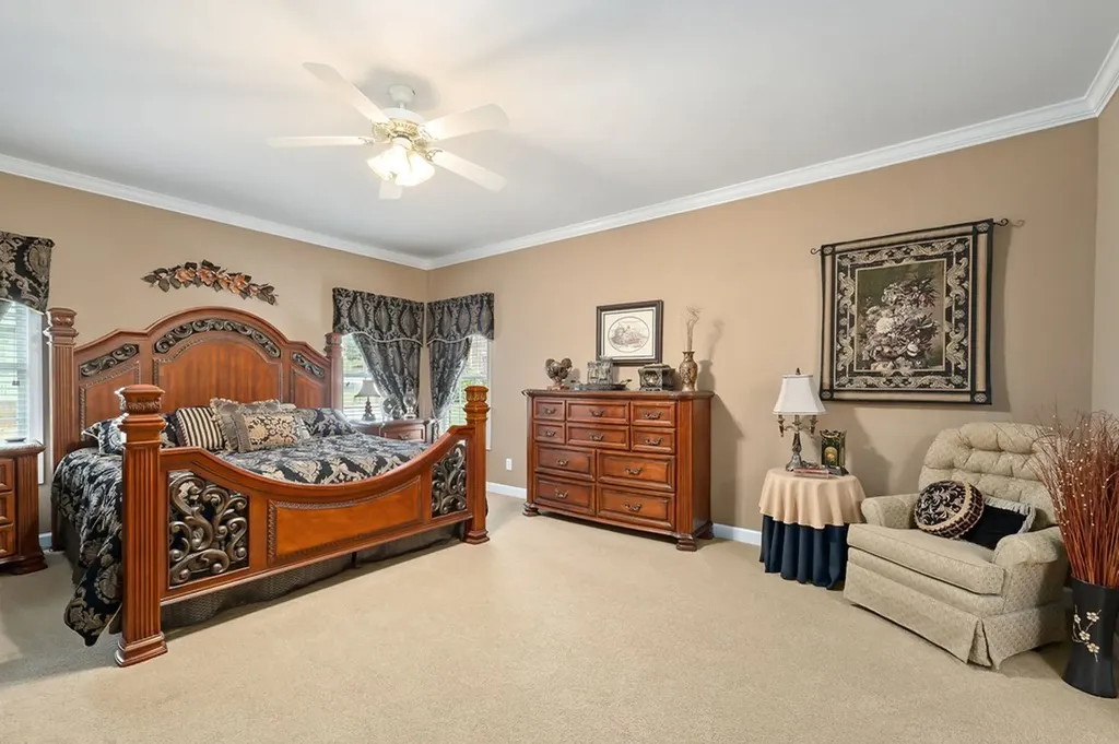 1308 Bridle Path Cookeville TN 38501