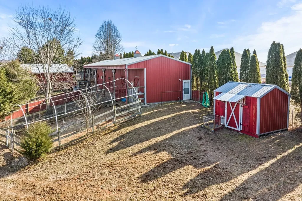 5301 Lovelady Road Cookeville TN 38506