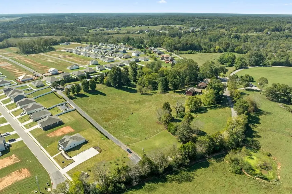 5301 Lovelady Road Cookeville TN 38506