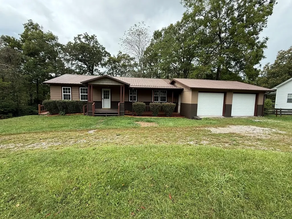 822 Allardt Highway Jamestown TN 38556