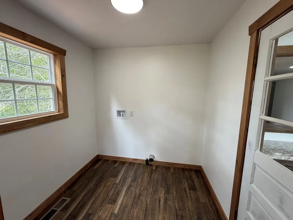 822 Allardt Highway Jamestown TN 38556