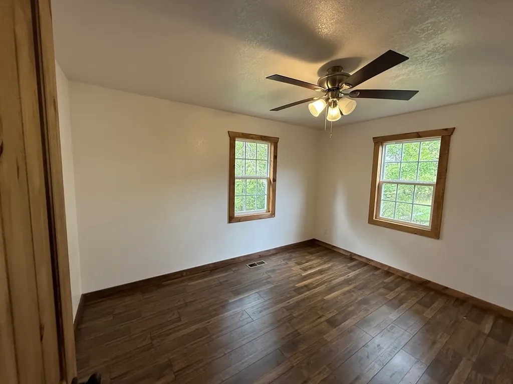 822 Allardt Highway Jamestown TN 38556