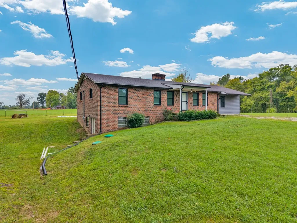 13276 Old Baxter Road Silver Point TN 38582