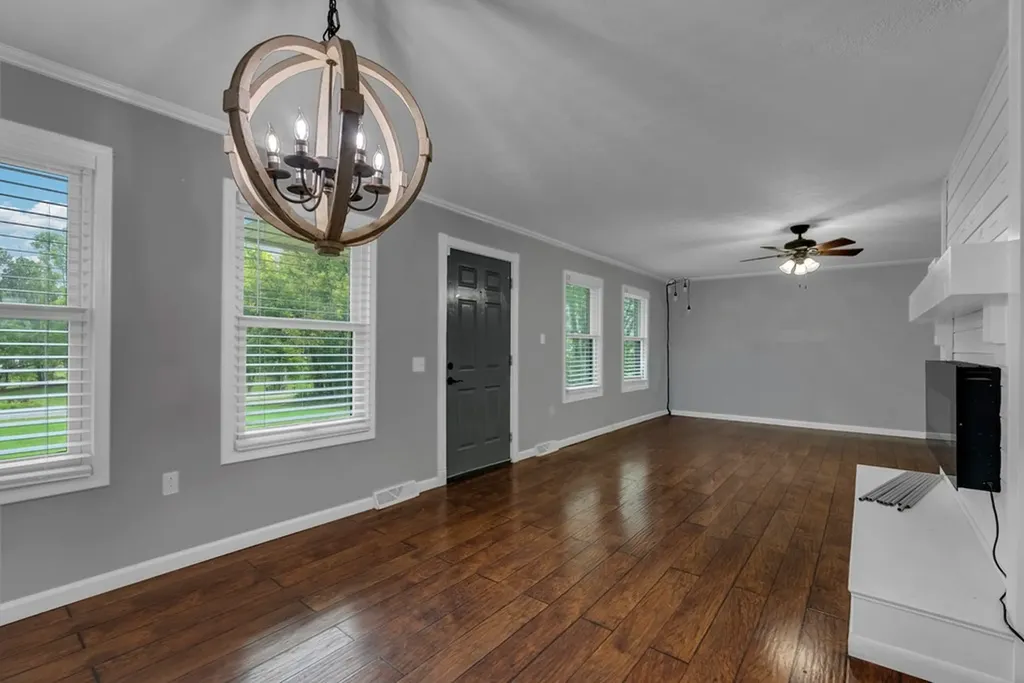 13276 Old Baxter Road Silver Point TN 38582