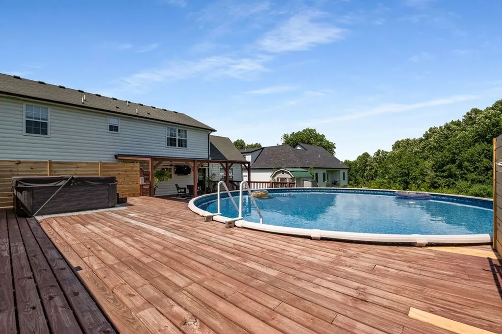 110 Shiloh Lane Smithville TN 37166