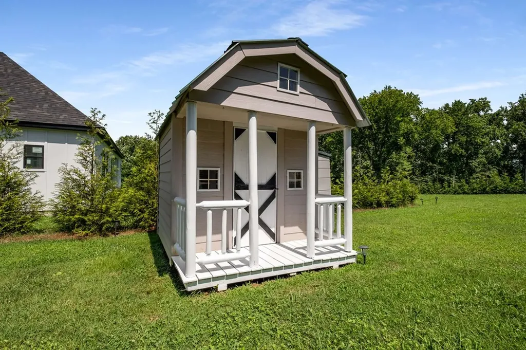 110 Shiloh Lane Smithville TN 37166