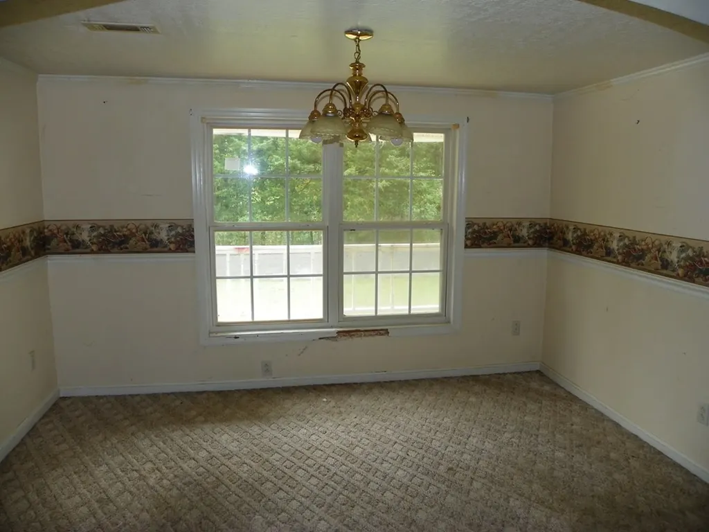 311 Officer Drive Sparta TN 38583