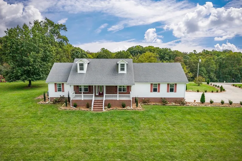 13660 Herald Road Silver Point TN 38582