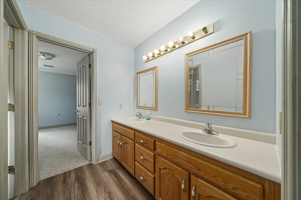 8537 Cherokee Trail Crossville TN 38572