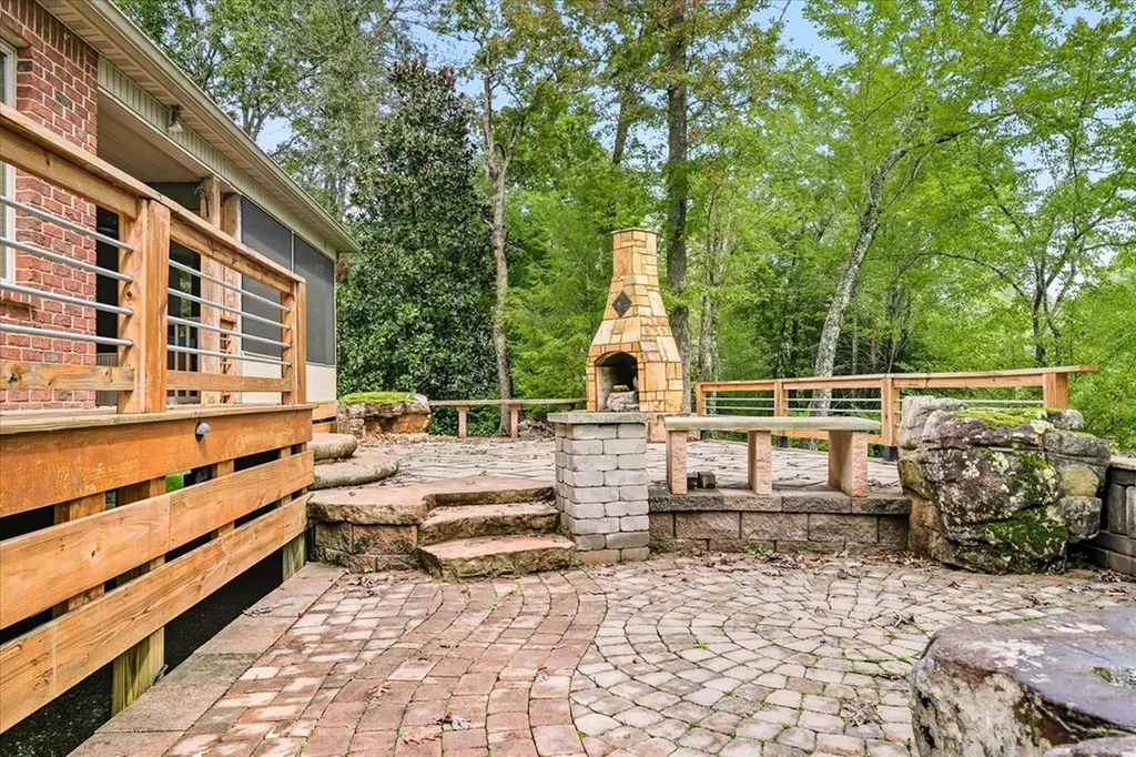 8537 Cherokee Trail Crossville TN 38572