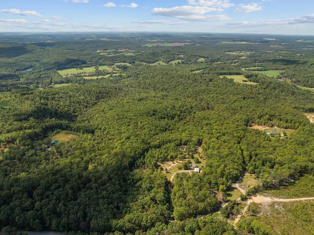 1301 Valley View Road Crossville TN 38572