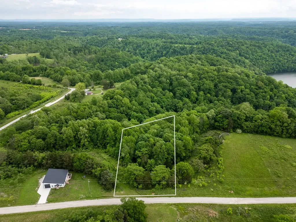 Lot 32 Lake Bluff Road Baxter TN 38544