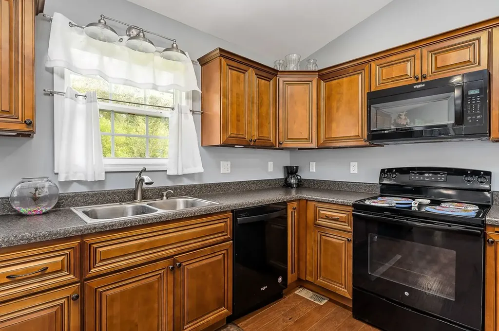 259 Freewill Ridge Road Gainesboro TN 38562