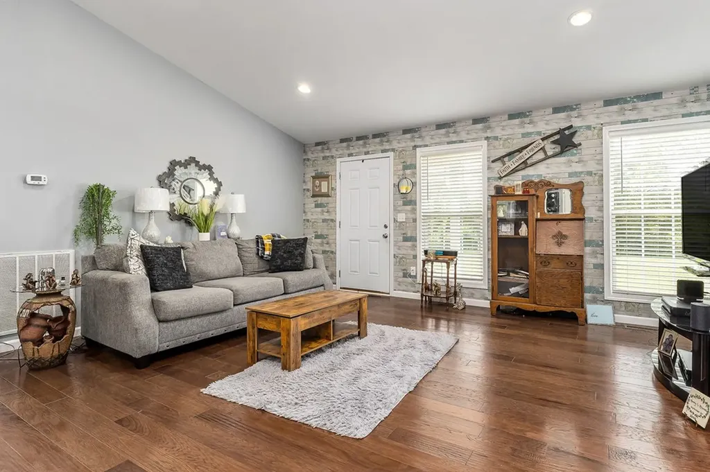 259 Freewill Ridge Road Gainesboro TN 38562