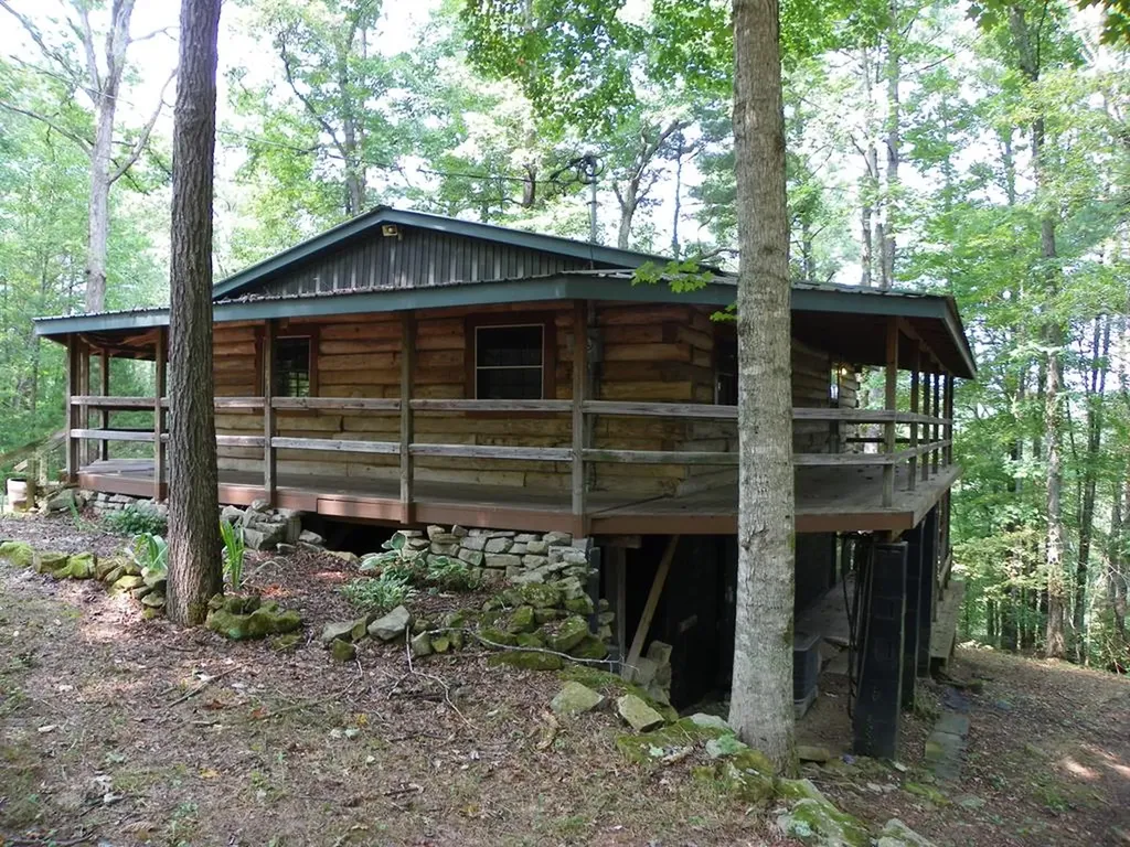 1555 Brown Creek Drive Crossville TN 38571