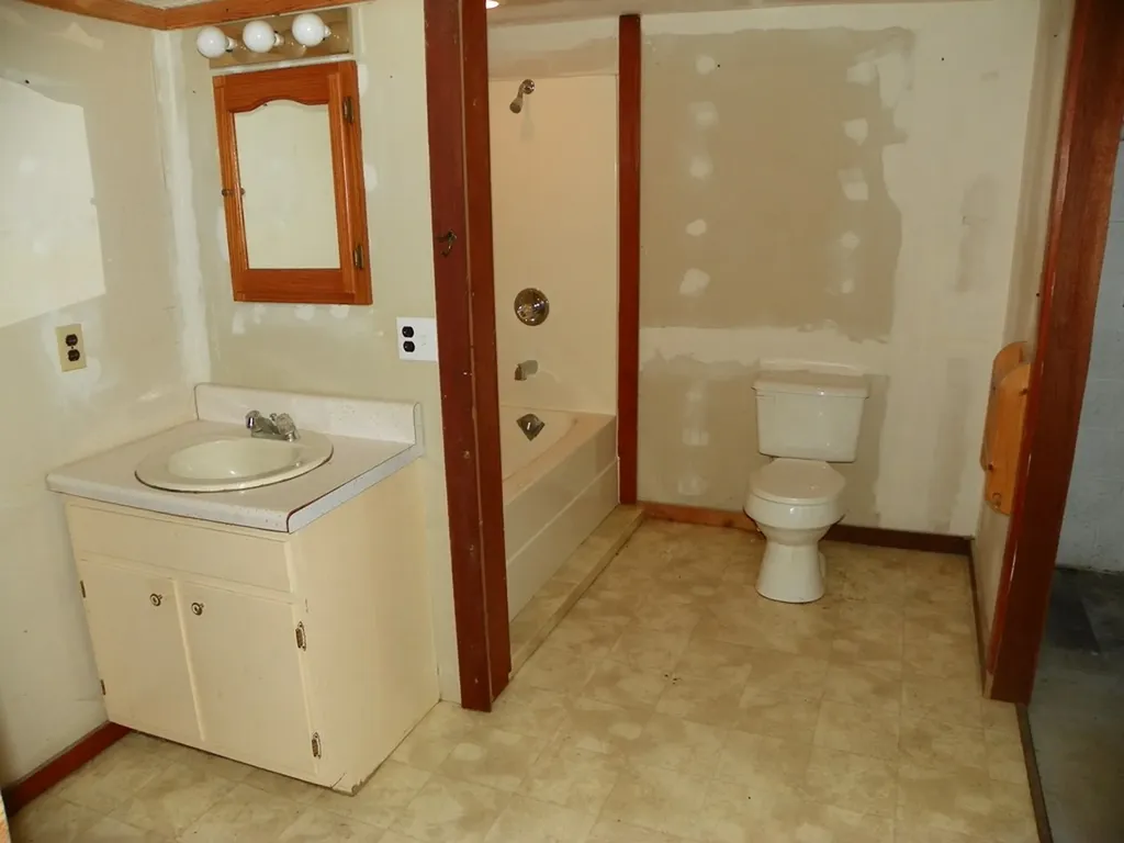 1555 Brown Creek Drive Crossville TN 38571