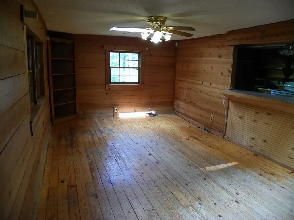 1555 Brown Creek Drive Crossville TN 38571