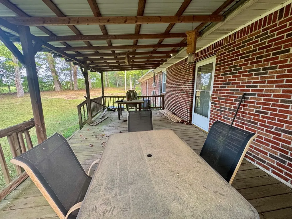 1737 Cummins Mill Road Cookeville TN 38501