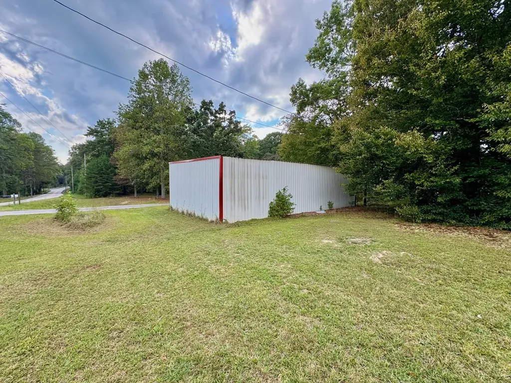 1737 Cummins Mill Road Cookeville TN 38501