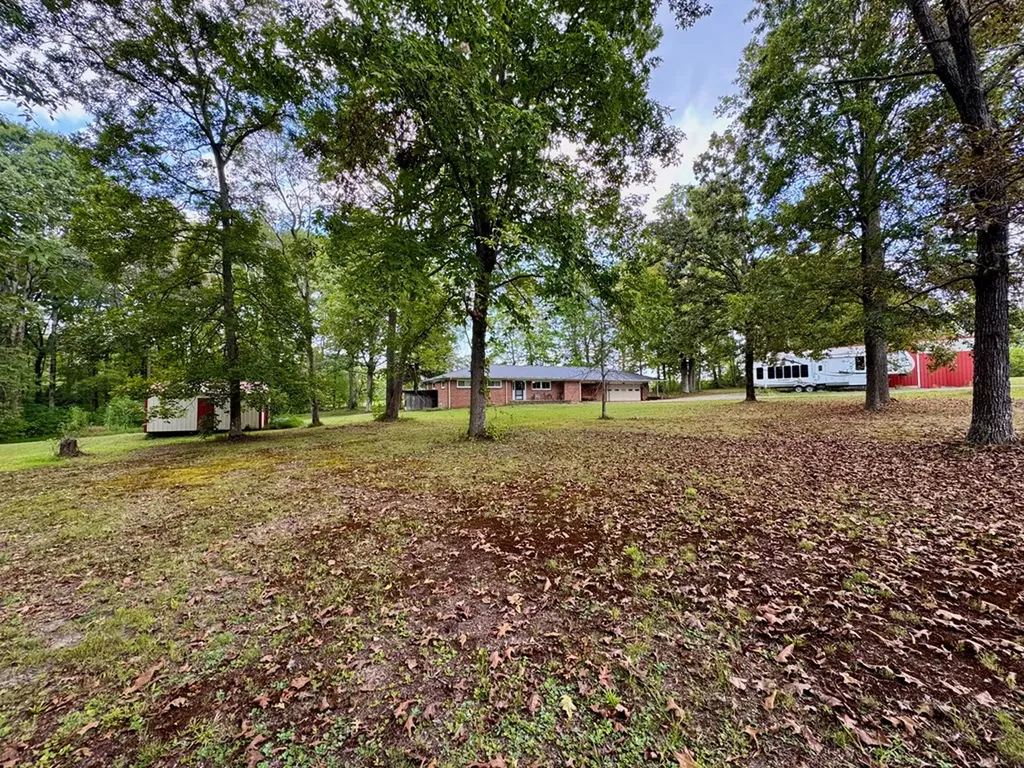 1737 Cummins Mill Road Cookeville TN 38501