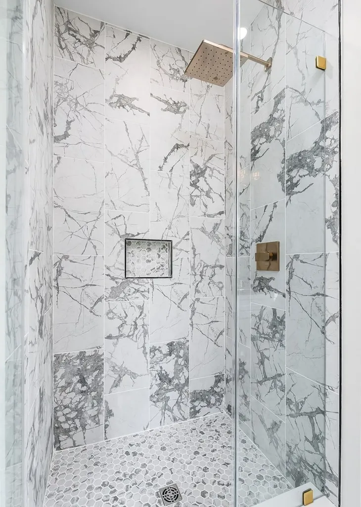 217 Oaklawn Cemetery Road Sparta TN 38583