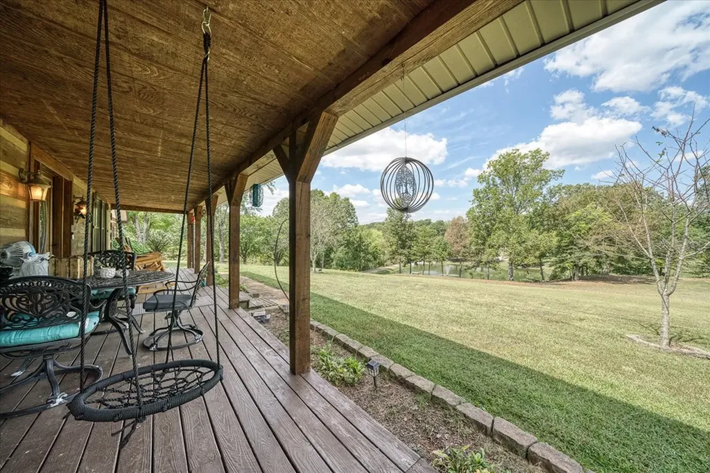 385 Paul Reecer Road Moss TN 38575