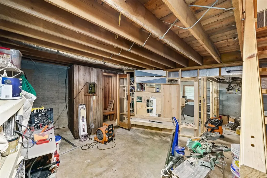 385 Paul Reecer Road Moss TN 38575