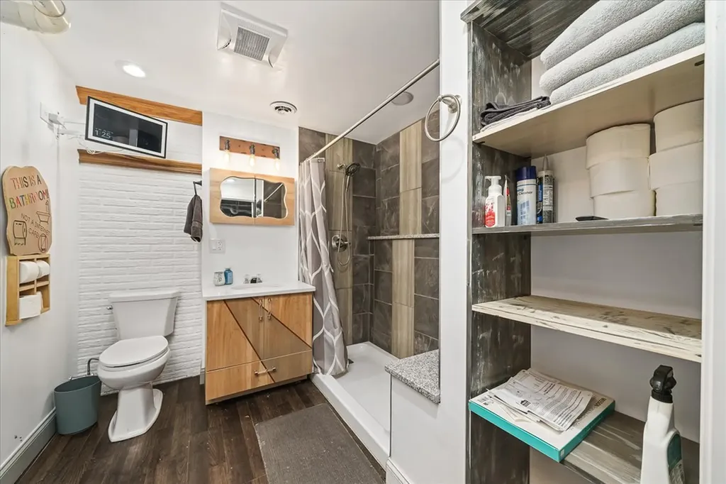 385 Paul Reecer Road Moss TN 38575