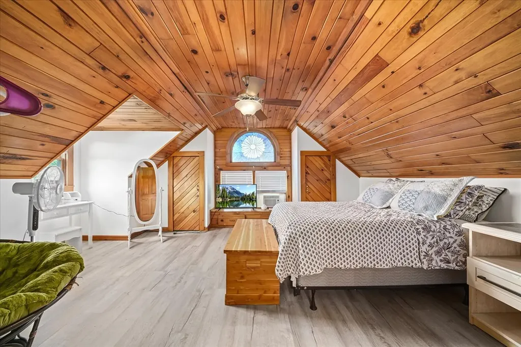 385 Paul Reecer Road Moss TN 38575