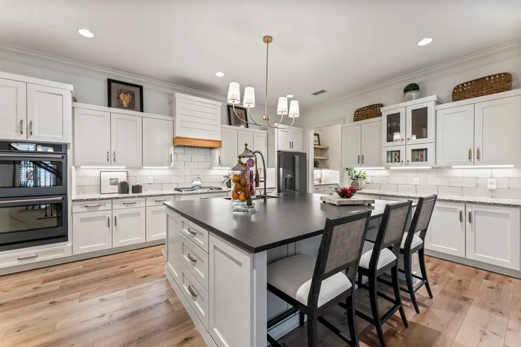 1694 Noah Lane Gallatin TN 37066