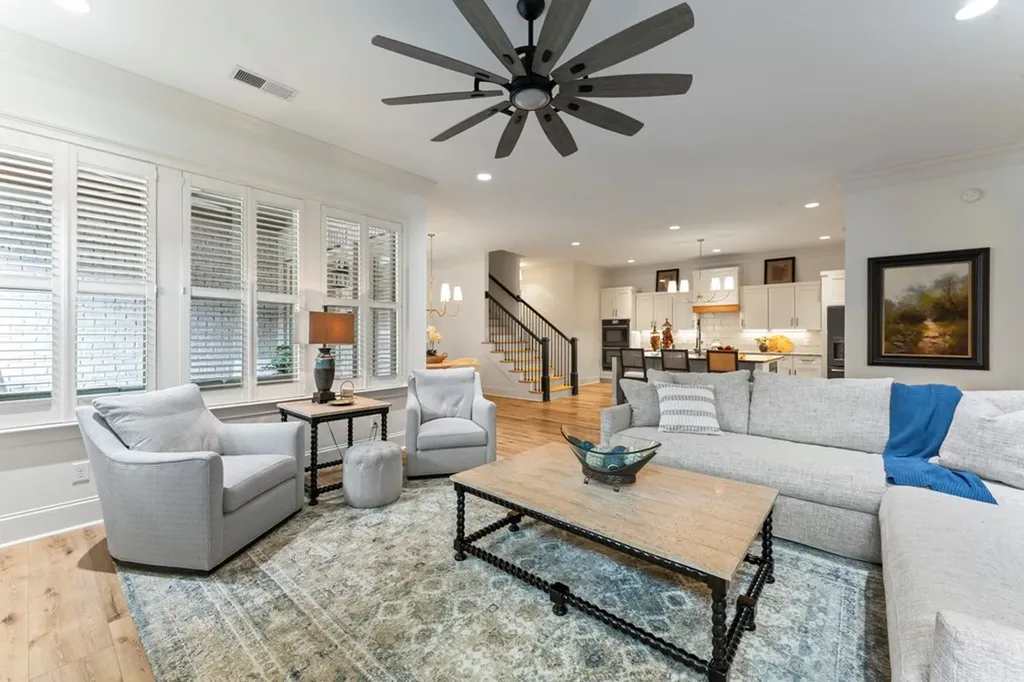 1694 Noah Lane Gallatin TN 37066