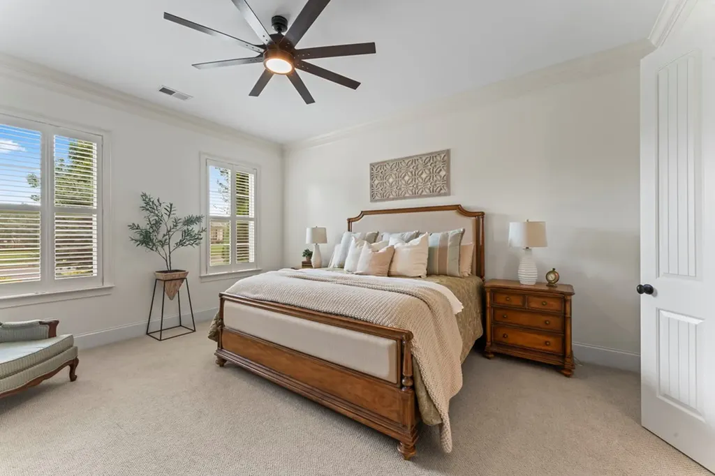 1694 Noah Lane Gallatin TN 37066