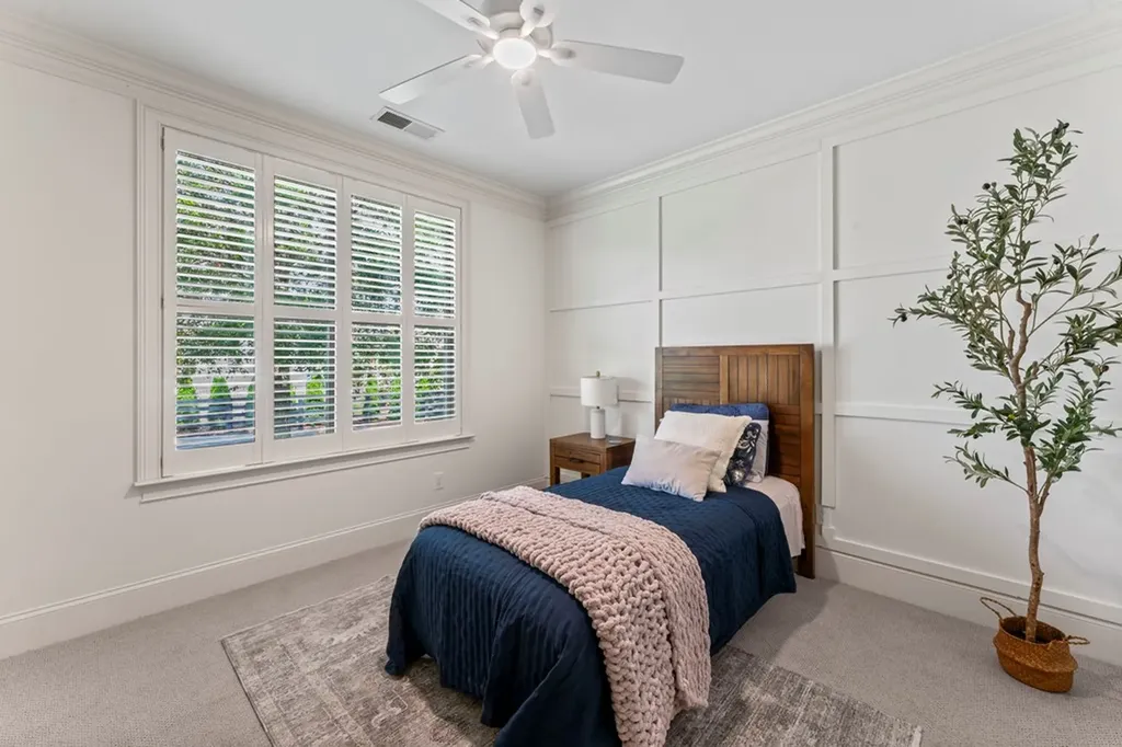 1694 Noah Lane Gallatin TN 37066