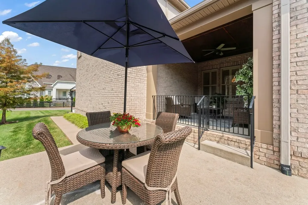 1694 Noah Lane Gallatin TN 37066