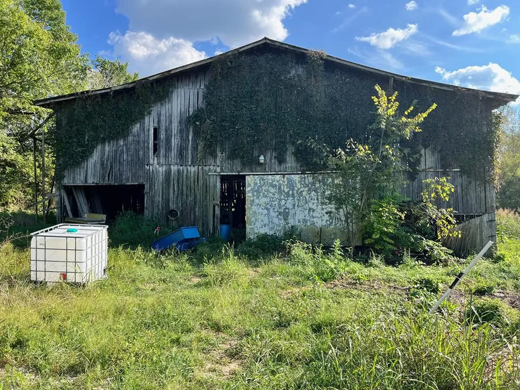 4000 Gainesboro Grade Cookeville TN 38501