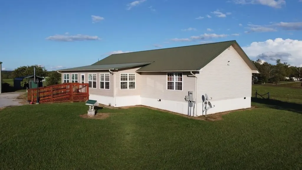 12343 Griffith Road Pikeville TN 37367