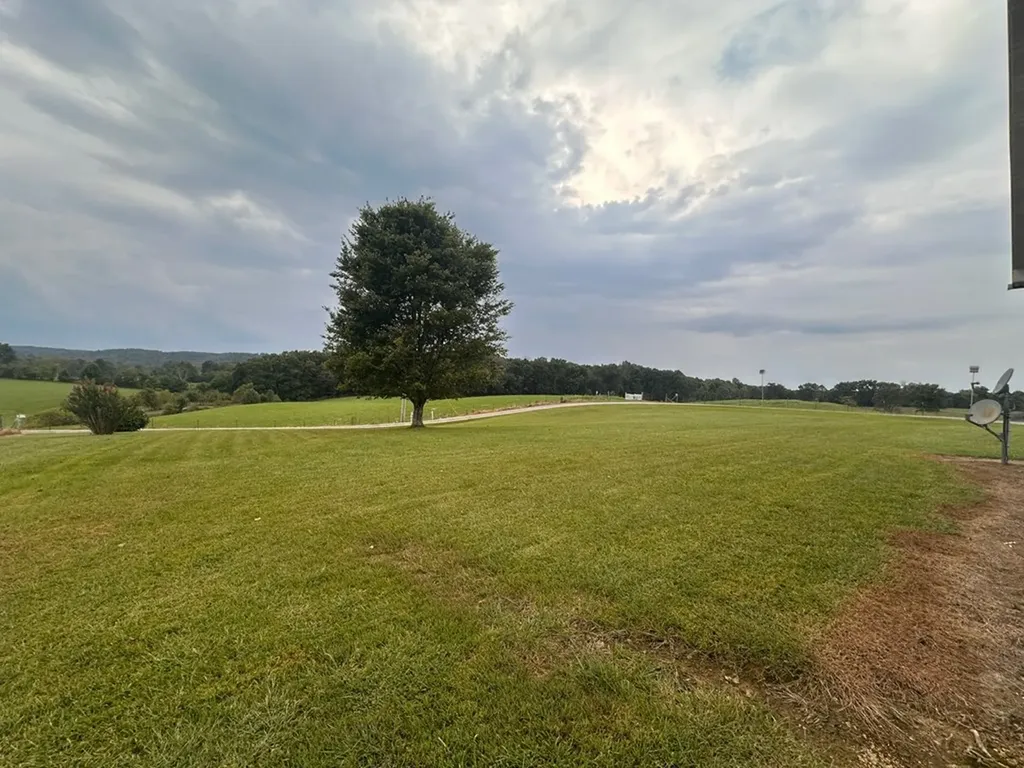 12343 Griffith Road Pikeville TN 37367