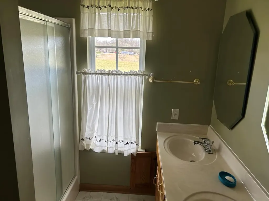 12343 Griffith Road Pikeville TN 37367