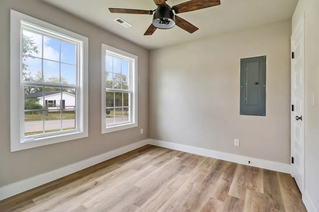 303 Clark Avenue Jamestown TN 38556