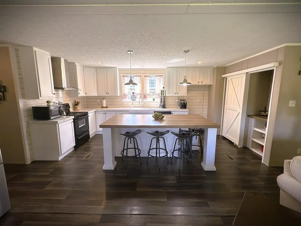 7055 Plateau Road Crossville TN 38571