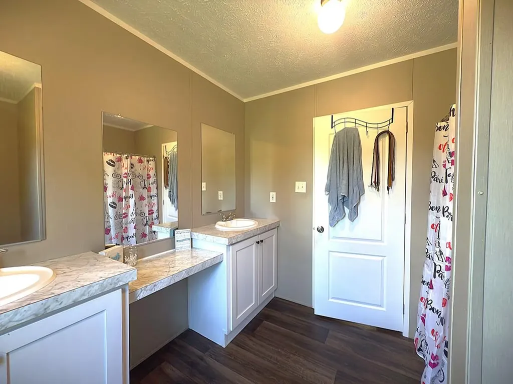 7055 Plateau Road Crossville TN 38571