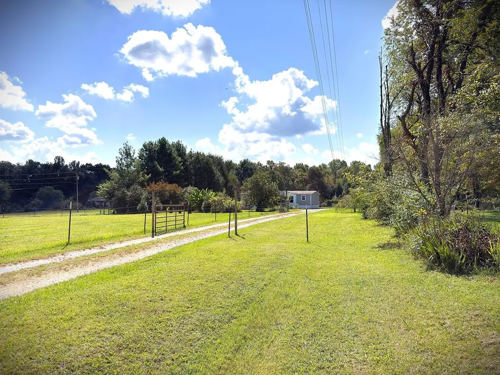 7055 Plateau Road Crossville TN 38571