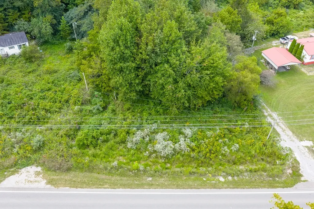 4716 Knoxville Highway Oliver Springs TN 37840